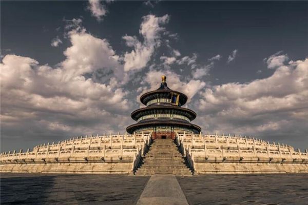 梦见圣坛是什么意思 梦见圣坛是什么意思